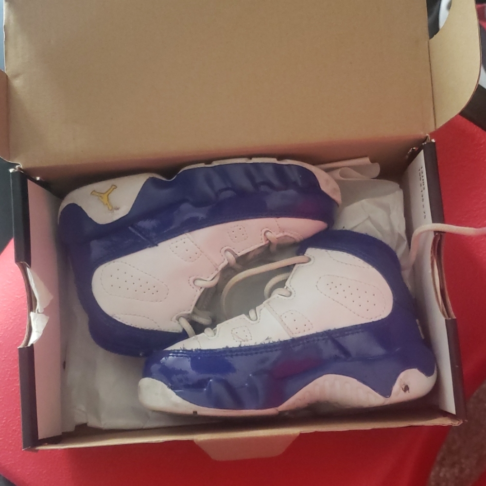 Kids shoes